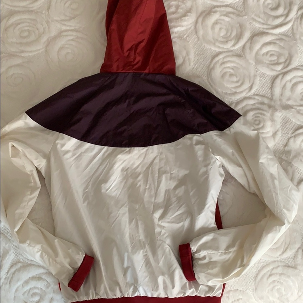 Nike Windbreaker - Picture 4 of 4
